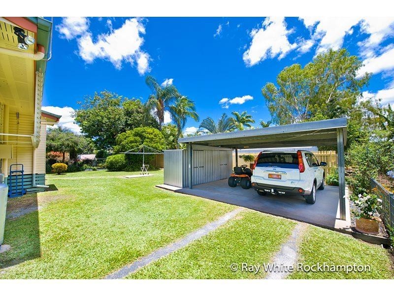 268 Fisher Street, Koongal QLD 4701