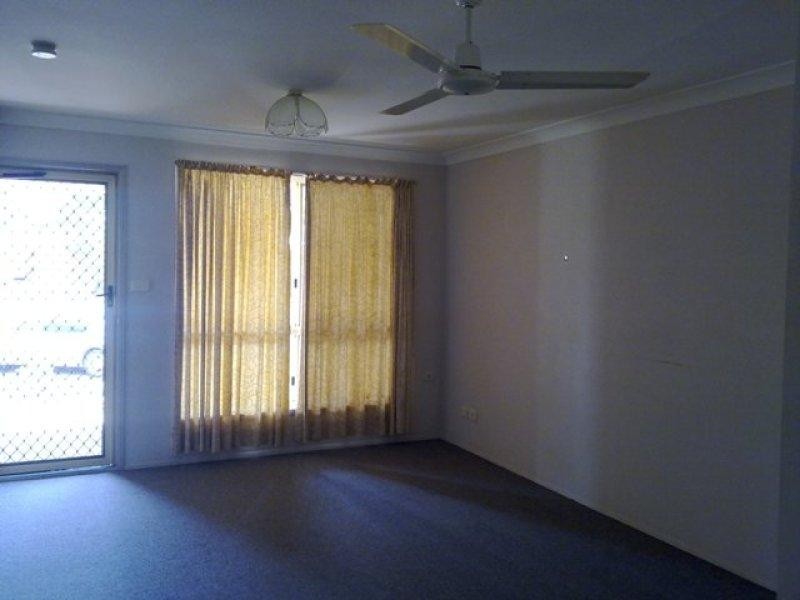 4 Orana Place, Kawana QLD 4701