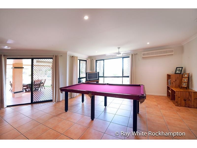 25 Samuel Crescent, Parkhurst QLD 4702