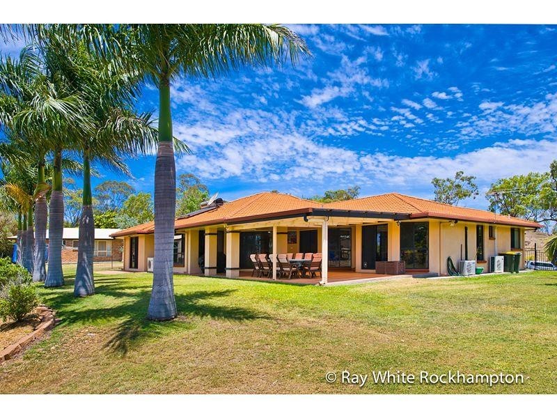 25 Samuel Crescent, Parkhurst QLD 4702