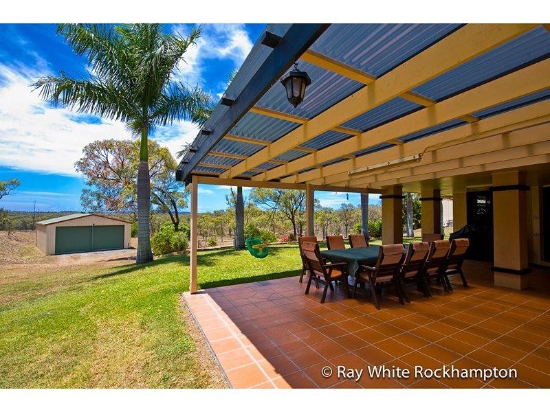 25 Samuel Crescent, Parkhurst QLD 4702