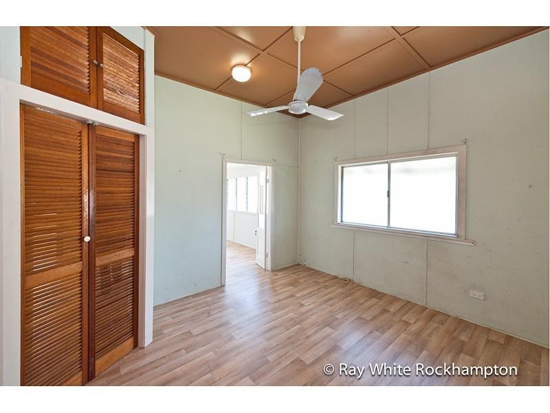 169 Elphinstone Street, Berserker QLD 4701