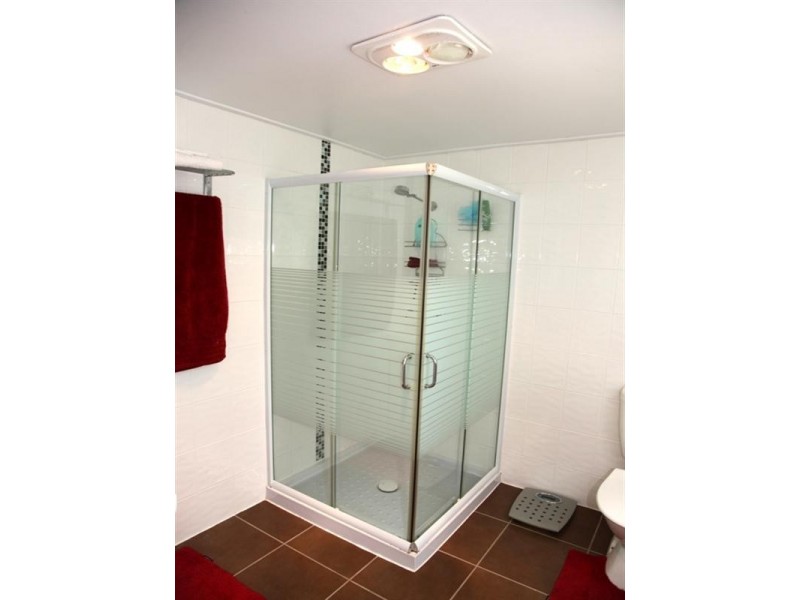 9 Arnold Street, Allenstown QLD 4700