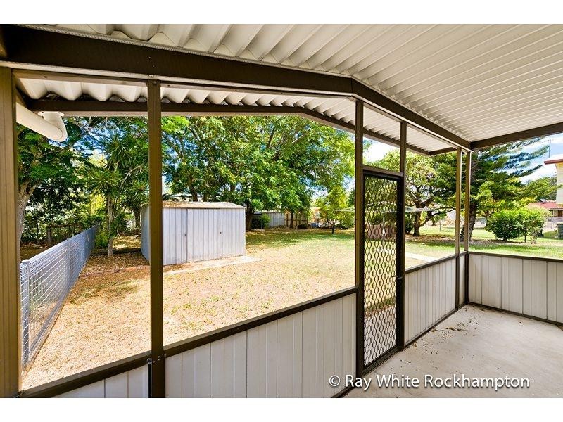 88 Buzacott Street, Park Avenue QLD 4701