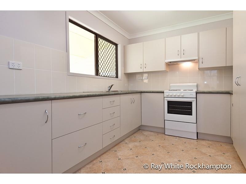 88 Buzacott Street, Park Avenue QLD 4701