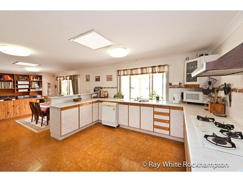 71 Hendy Drive, Glenlee QLD 4711