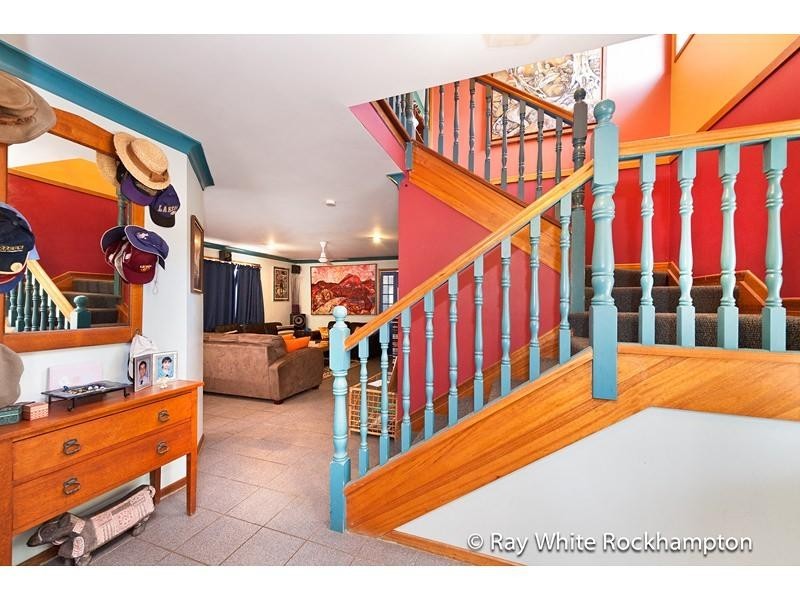 1 Stuart Court, Parkhurst QLD 4702