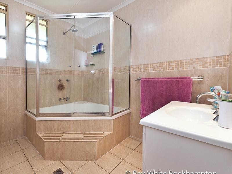 250 Merrill Avenue, Frenchville QLD 4701