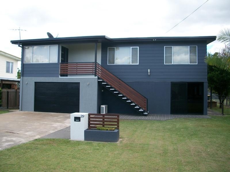 29 Wackford Street, Park Avenue QLD 4701