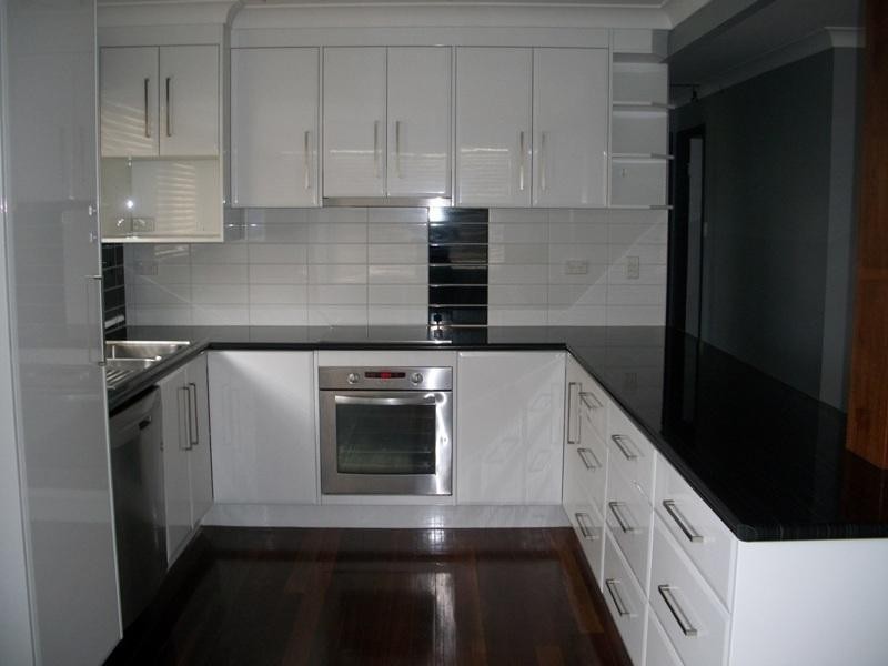 29 Wackford Street, Park Avenue QLD 4701