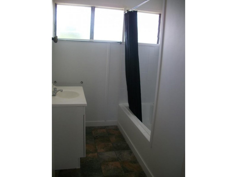 64 Alexandra Street, Park Avenue QLD 4701