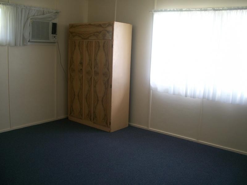 64 Alexandra Street, Park Avenue QLD 4701