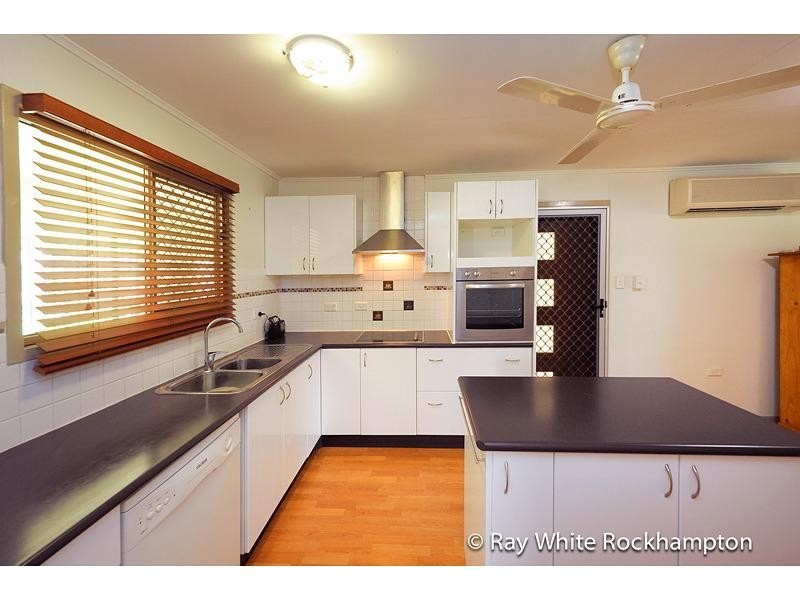 166 Lion Creek Road, Wandal QLD 4700