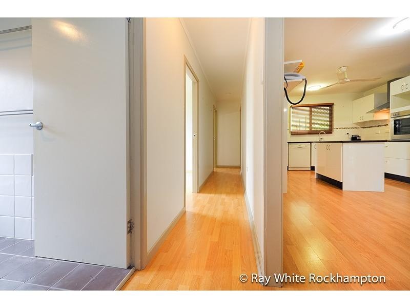 166 Lion Creek Road, Wandal QLD 4700