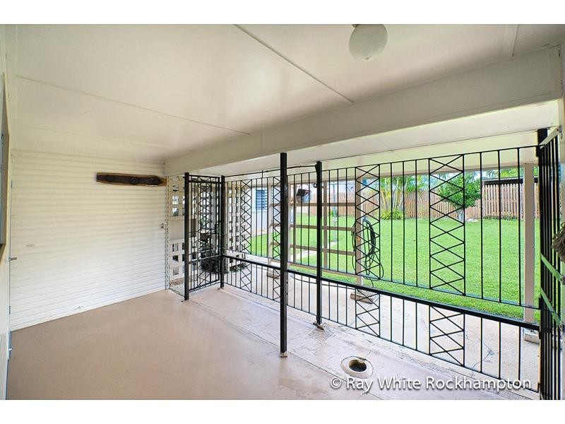 166 Lion Creek Road, Wandal QLD 4700