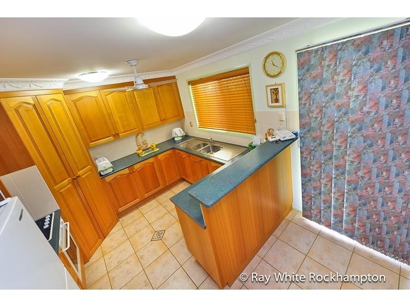 4 Lamb Avenue, Gracemere QLD 4702