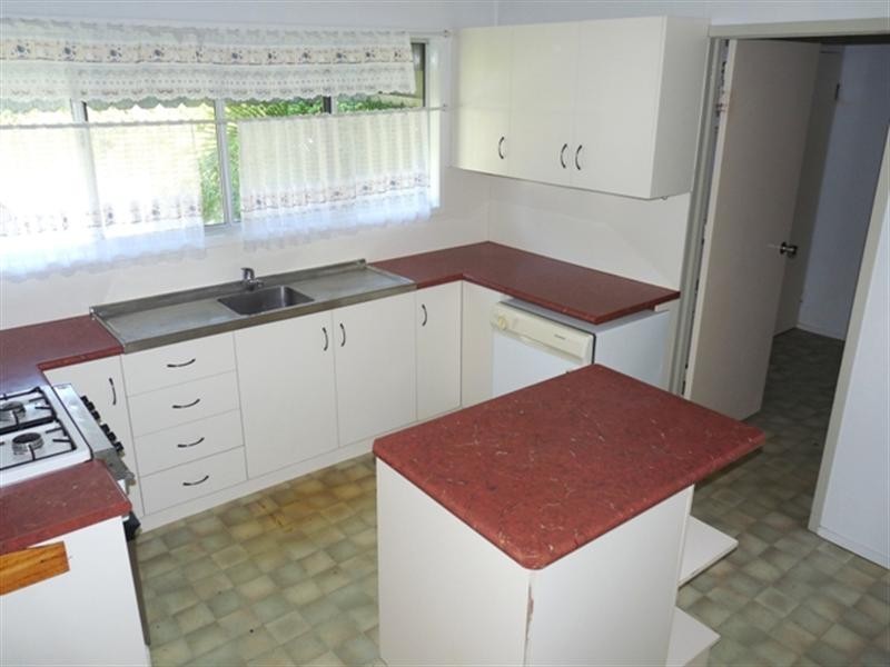 433 Campbell Street, Depot Hill QLD 4700