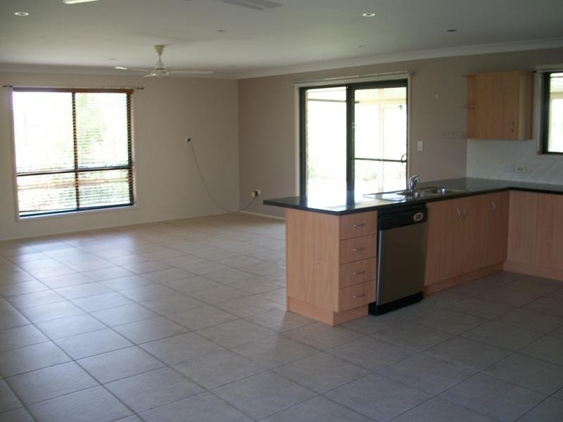 103 Perrott Drive, Rockyview QLD 4701