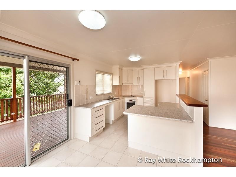 392 Rockonia Road, Koongal QLD 4701