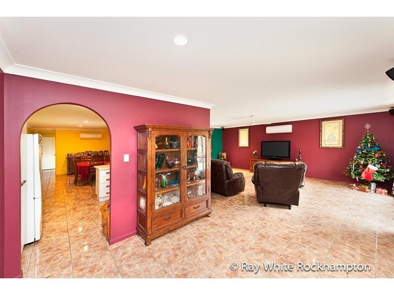 32 Gremalis Drive, Parkhurst QLD 4702