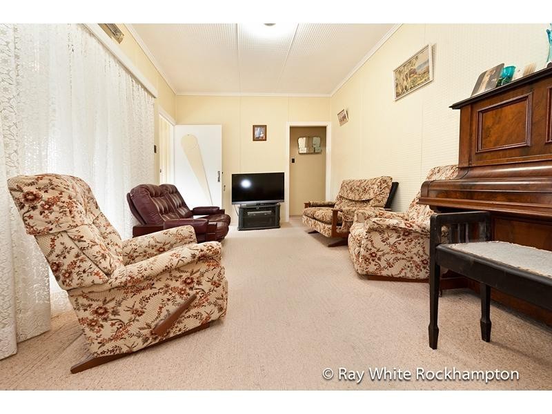 261 Georgeson Street, Berserker QLD 4701