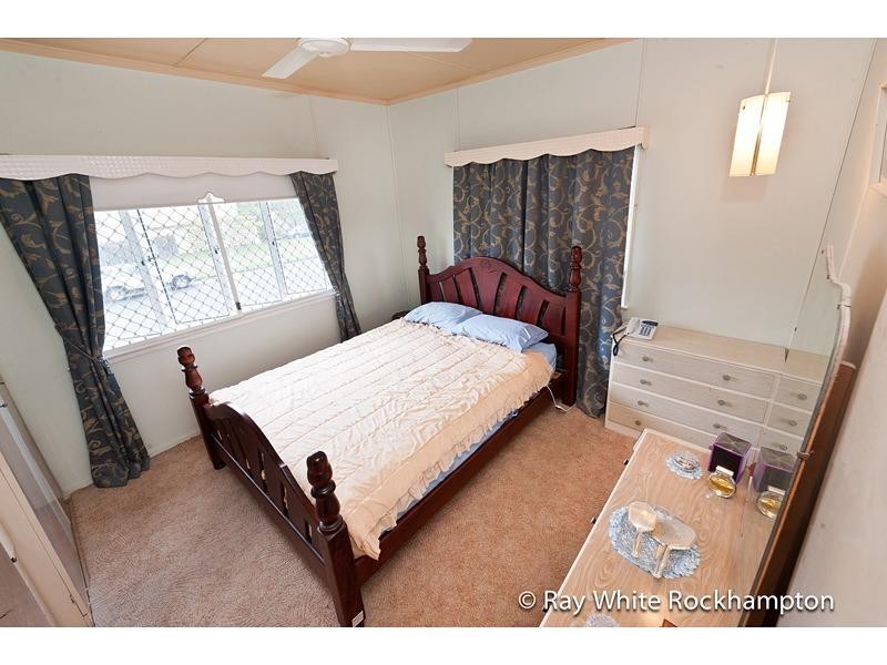 261 Georgeson Street, Berserker QLD 4701