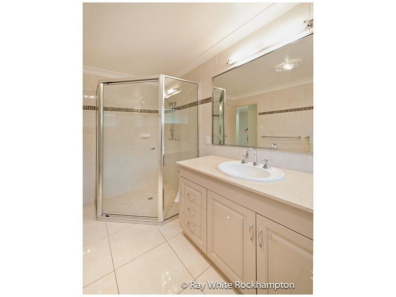 17 Treefern Terrace, Frenchville QLD 4701