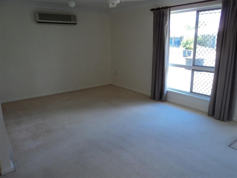 74 Carara Drive, Kawana QLD 4701