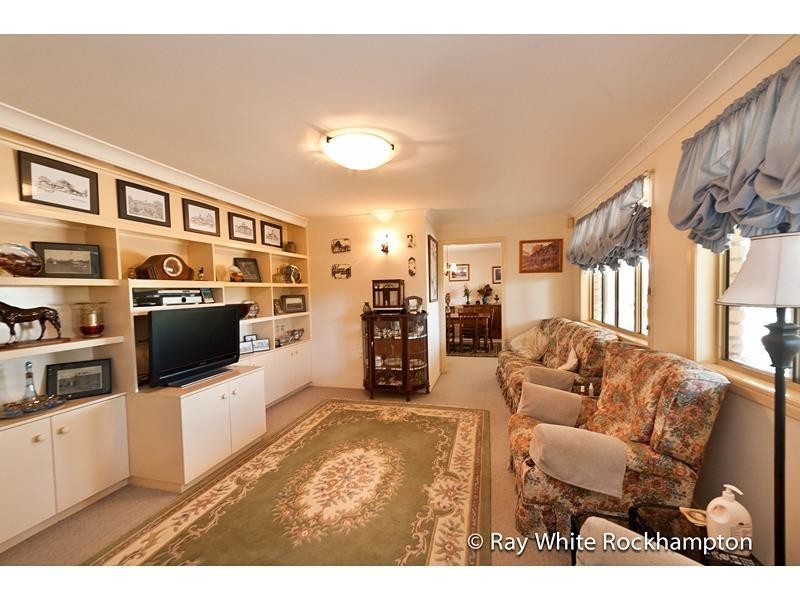 71 Hendy Drive, Glenlee QLD 4711