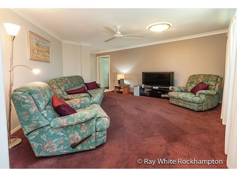 25 Mark Acton Close, Rockyview QLD 4701