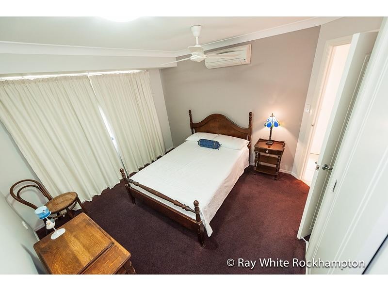 25 Mark Acton Close, Rockyview QLD 4701