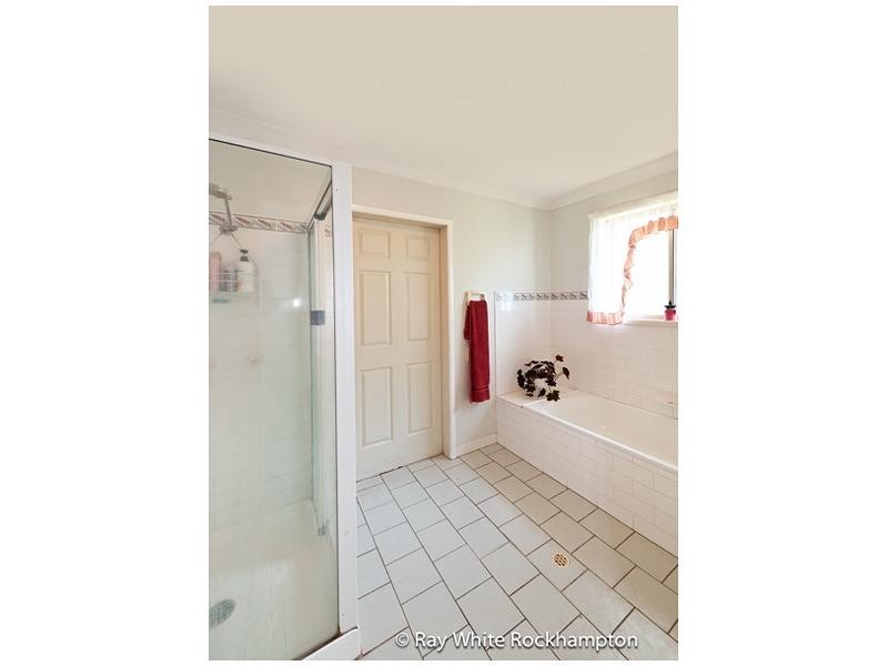 15 Carara Drive, Kawana QLD 4701