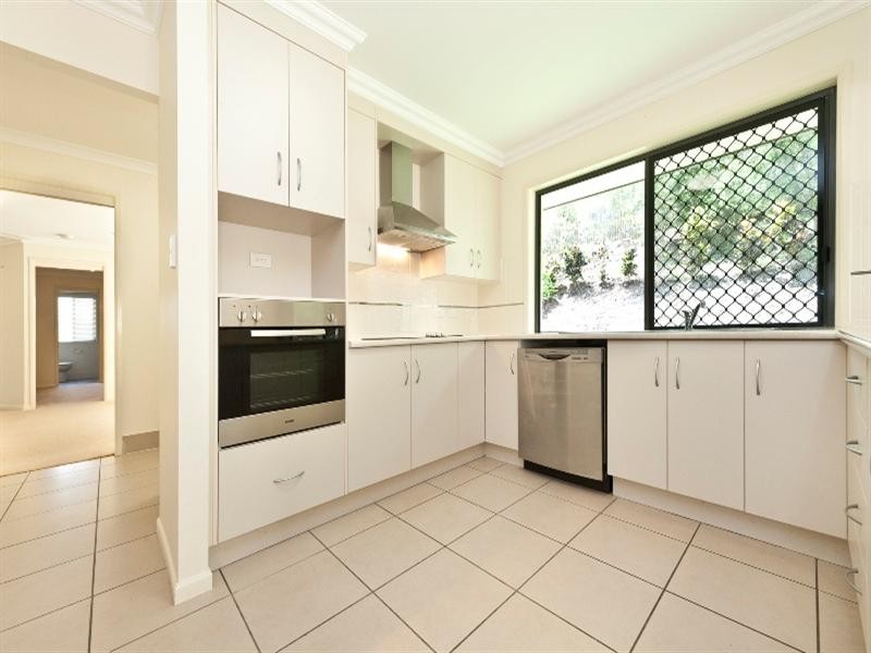 16 Constantia Crescent, Frenchville QLD 4701