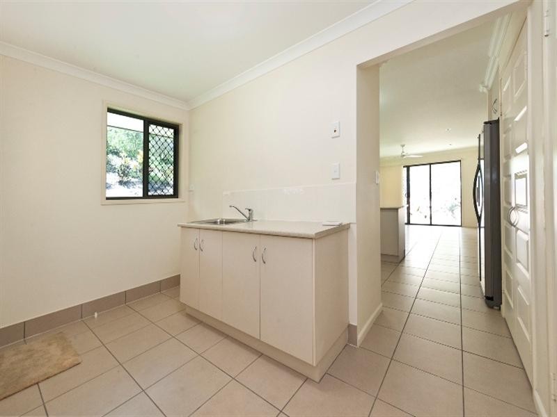 16 Constantia Crescent, Frenchville QLD 4701