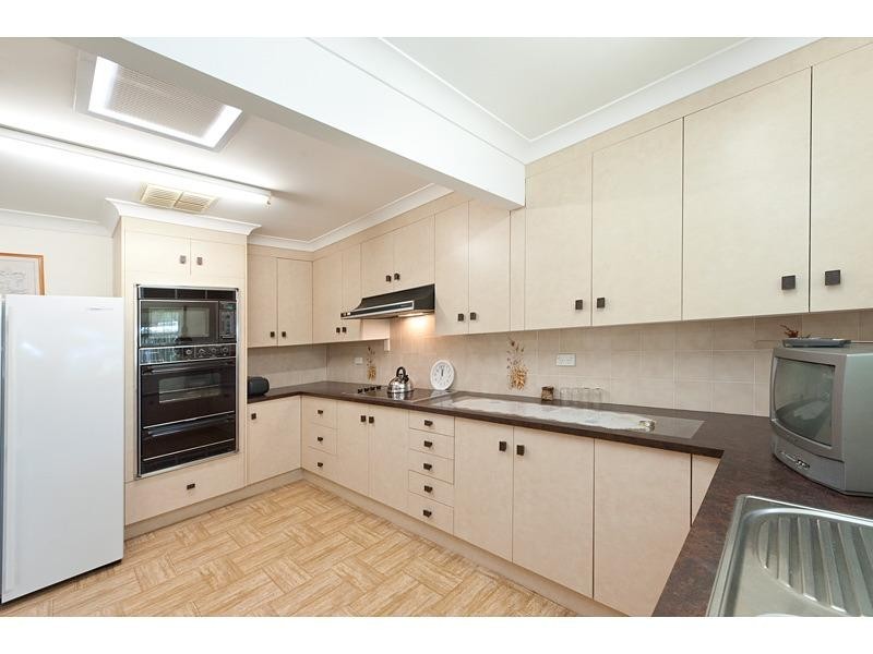 232 Flowers Avenue, Frenchville QLD 4701