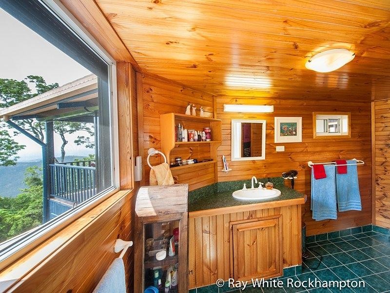 3 Sleipner Street, Mount Archer QLD 4701