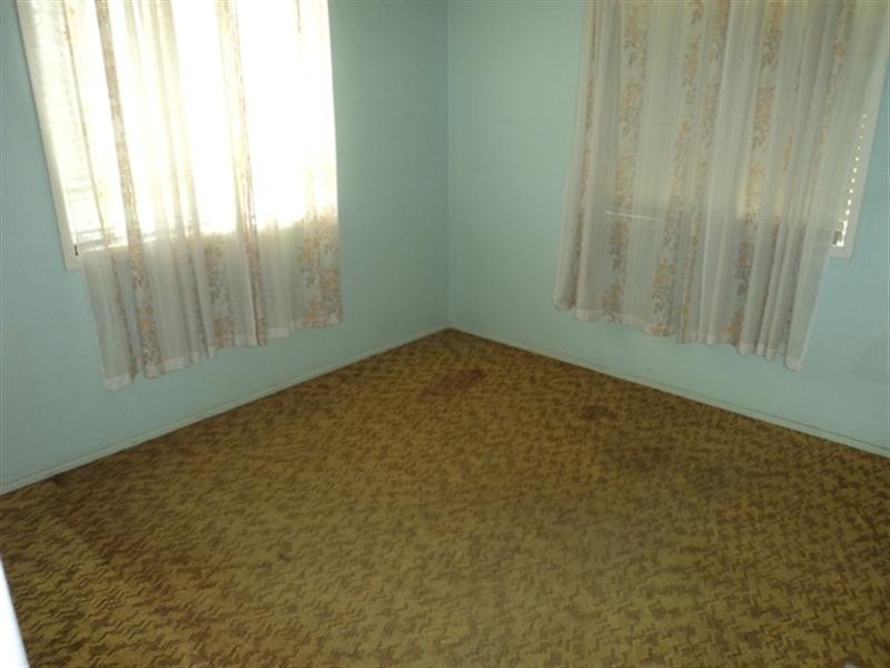 31 Calder Street, Park Avenue QLD 4701