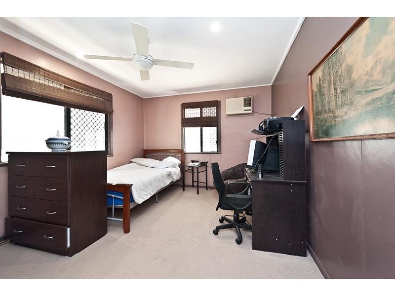 224 Elphinstone Street, Koongal QLD 4701