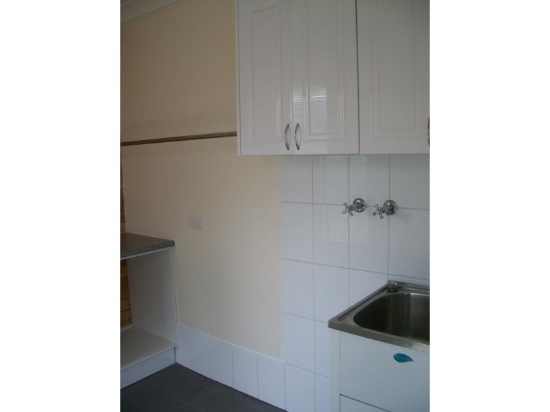 16 Considine Street, The Range QLD 4700