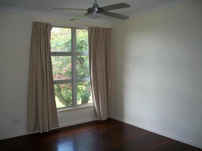 16 Considine Street, The Range QLD 4700