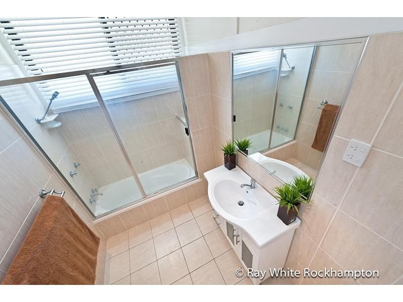 109 Nobbs Street, Berserker QLD 4701