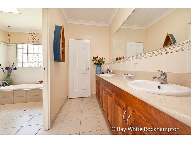 160 Glendale Road, Glendale QLD 4711