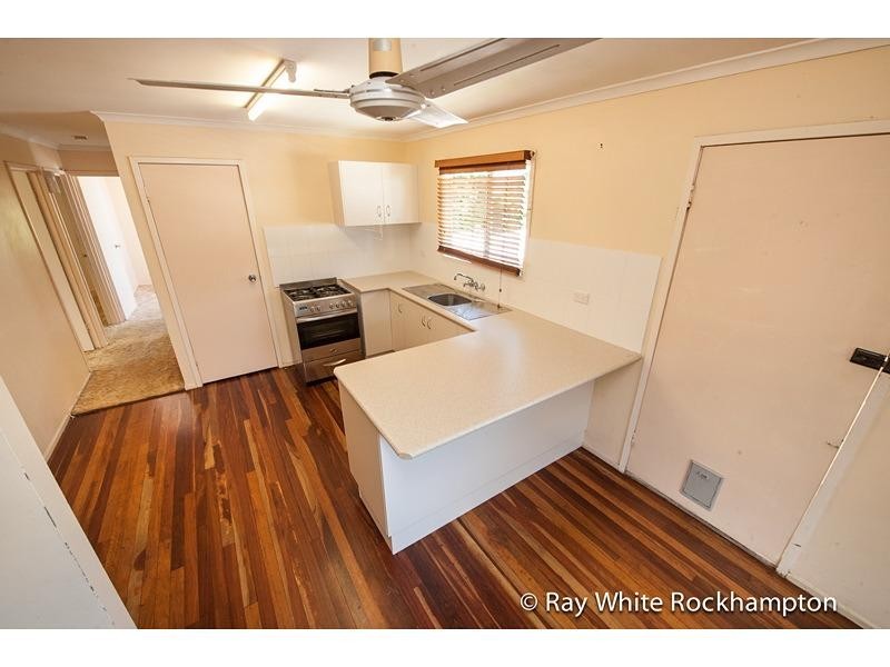42 Prospect Street, Allenstown QLD 4700