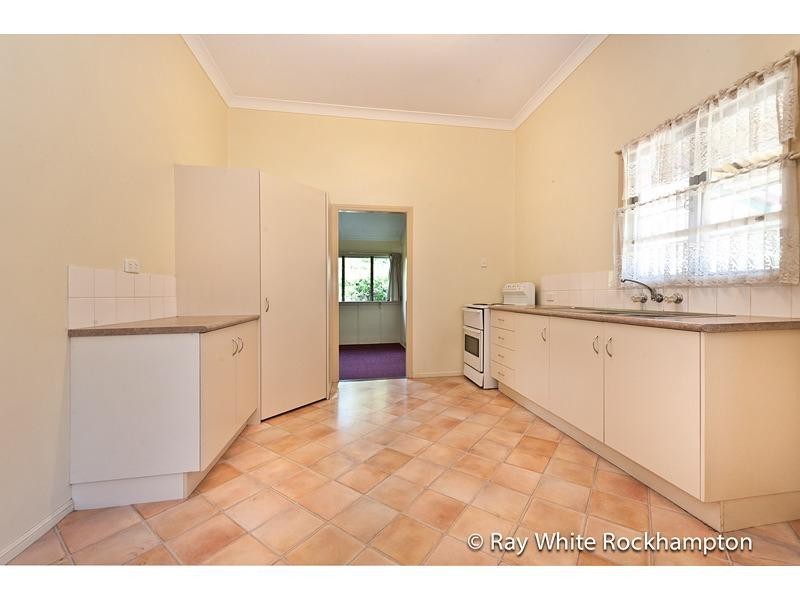 71 Albert Street, The Range QLD 4700