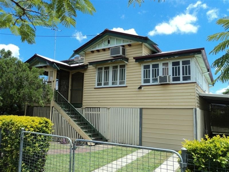 233 Ford Street, Berserker QLD 4701