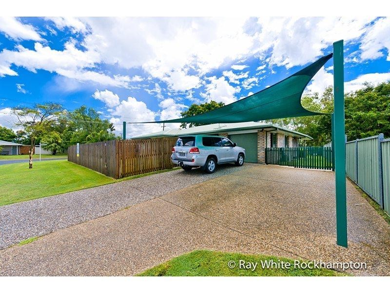 37 Locke Street, Kawana QLD 4701