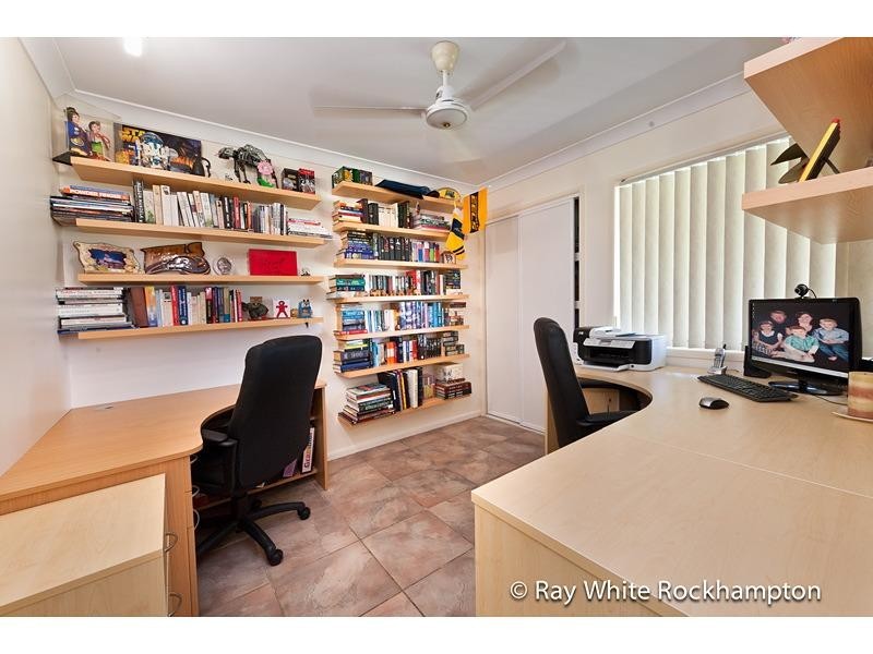 121 Cherryfield Road, Gracemere QLD 4702
