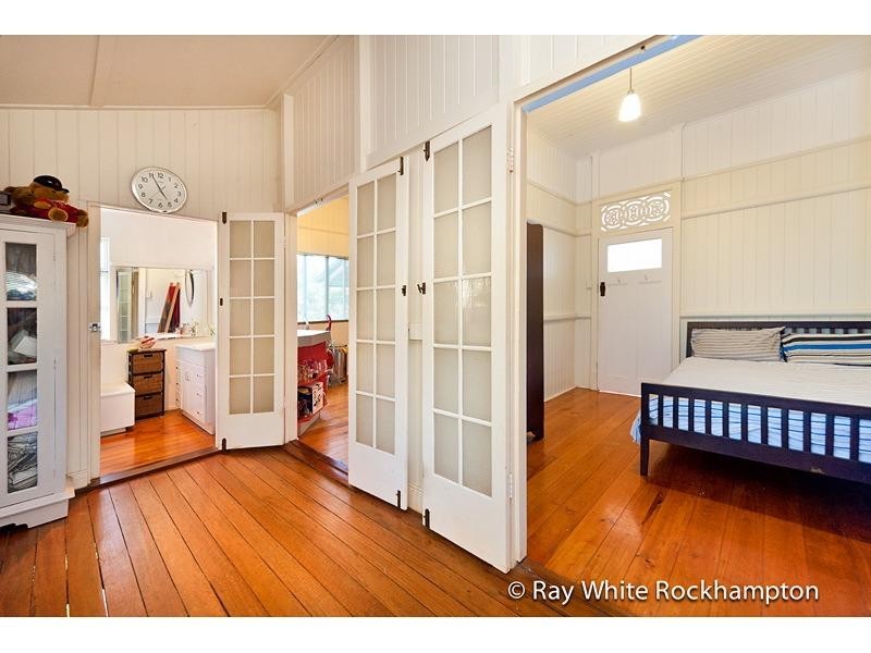 73 Albert Street, The Range QLD 4700