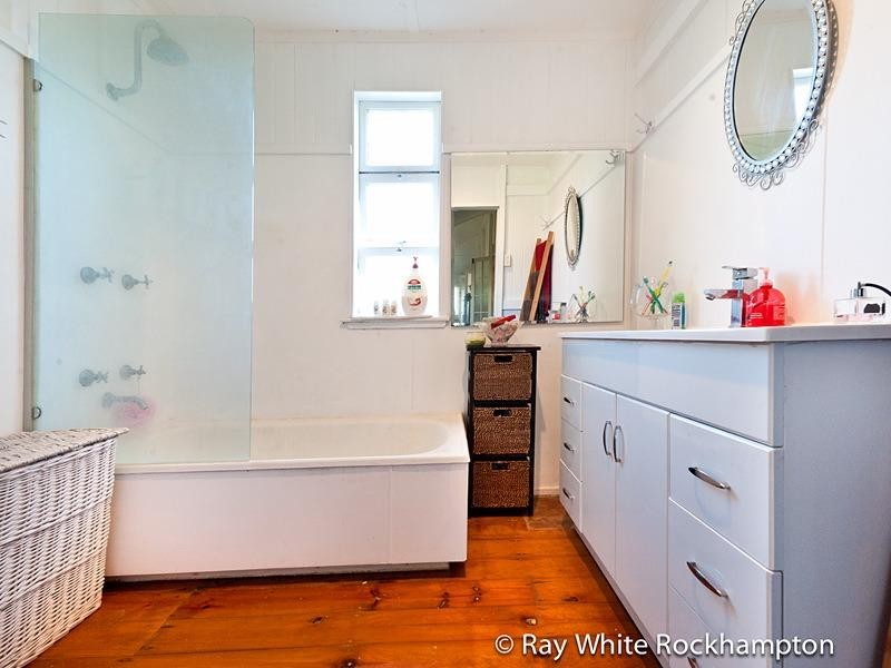 73 Albert Street, The Range QLD 4700