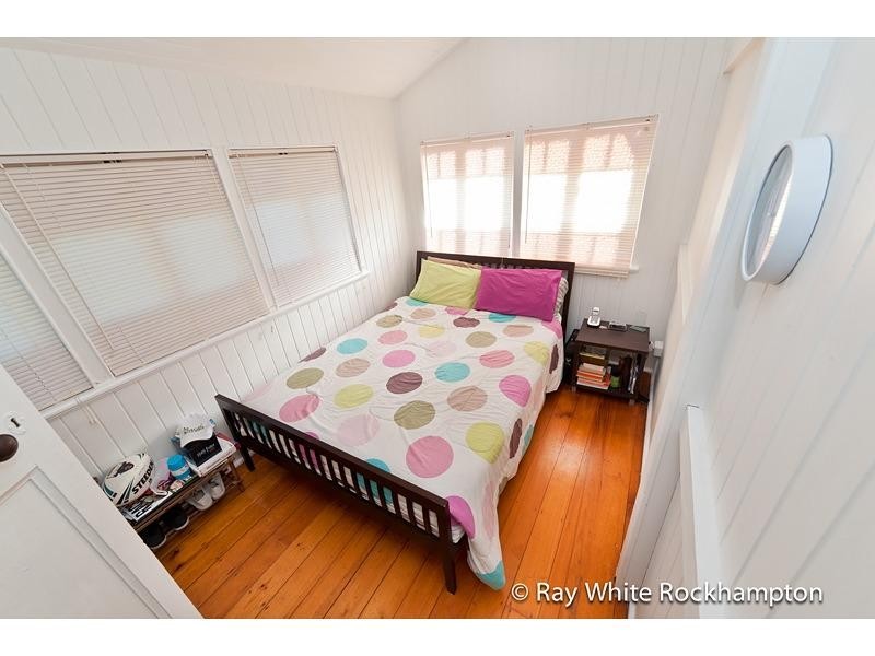 73 Albert Street, The Range QLD 4700